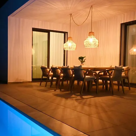 וילה Olivia - By Smarthomes