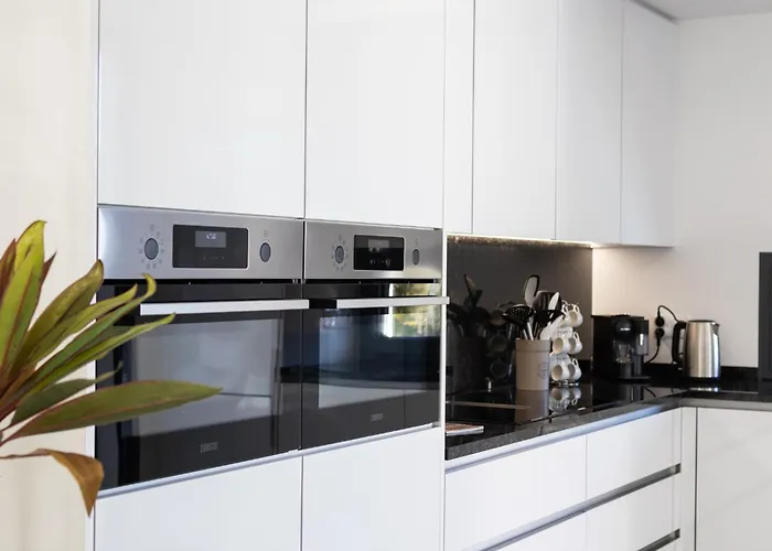 Olivia - By Smarthomes Villa *